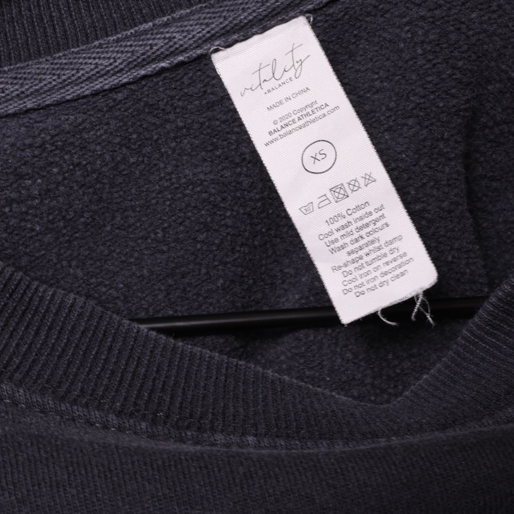 Vitality Cropped Logo Pullover Sweater Activewear Washed Black Size XS - Picture 4 of 4